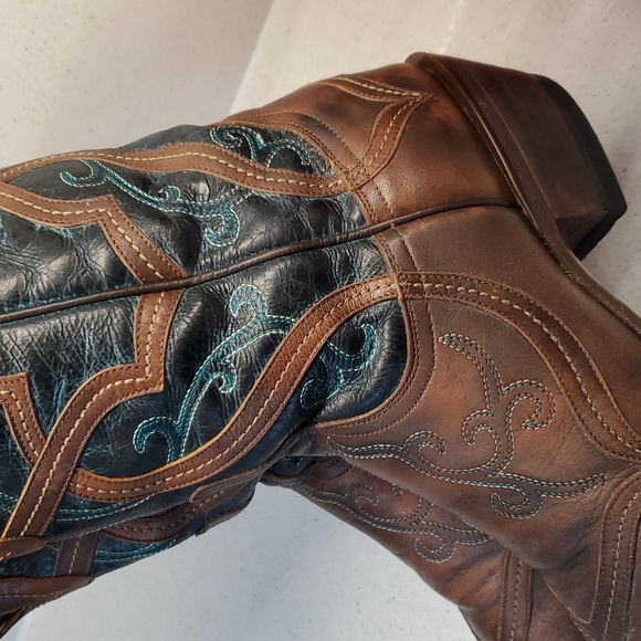 Wms LUCCHESE Western Style boots (sz 7B) - Picture 6 of 11